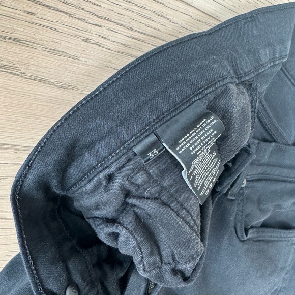 FRAME Men’s Tyler Taper Jeans – Noir / Black
Size: 33 - Picture 5 of 5